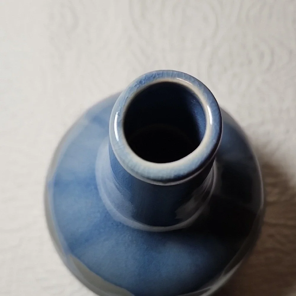 Art Pottery Light Blue & Gray Bud Vase 8